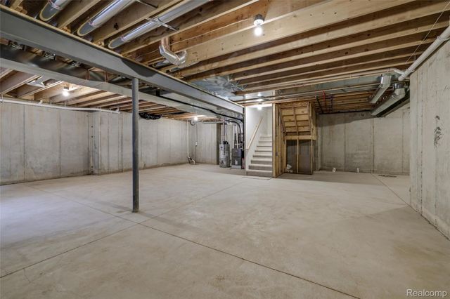 29645 Hickey Road, New Baltimore, MI 48051