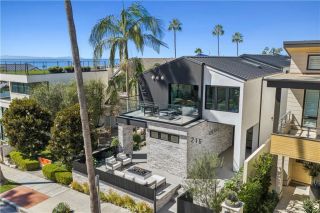 215 Goldenrod, Corona Del Mar, CA 92625