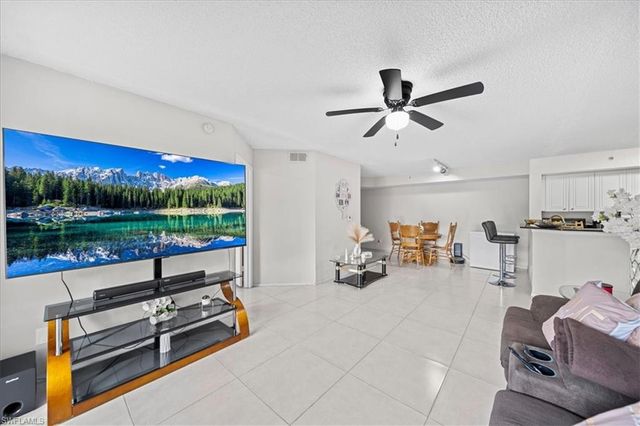 8235 Ibis Club DR 309, Naples, FL 34104