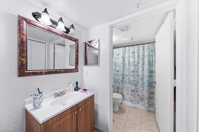 8235 Ibis Club DR 309, Naples, FL 34104
