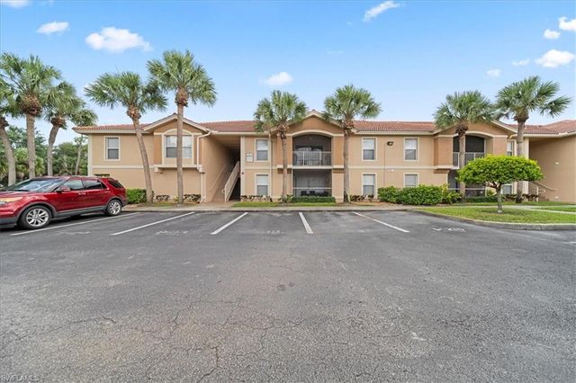 8235 Ibis Club DR 309, Naples, FL 34104