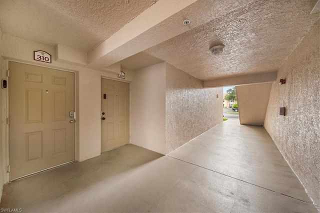 8235 Ibis Club DR 309, Naples, FL 34104