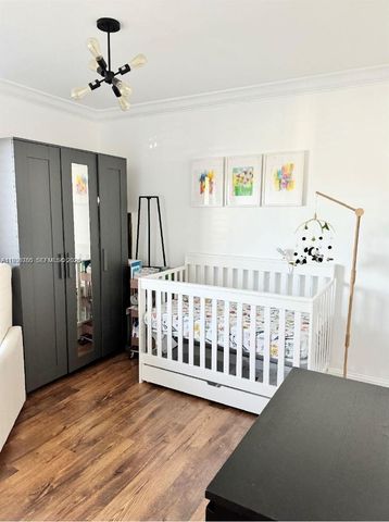 20118 SW 124th Ct ., Miami, FL 33177