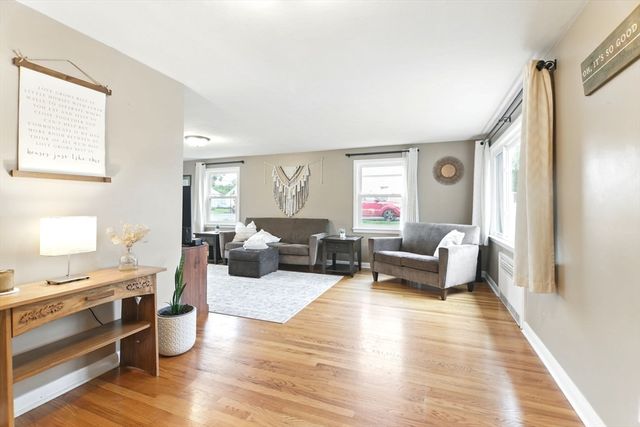 70 Eden St, Ludlow, MA 01056