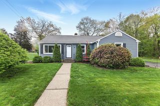 70 Eden St, Ludlow, MA 01056