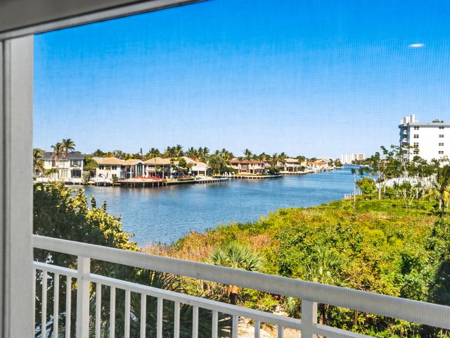 3212 S Ocean Boulevard 404-A, Highland Beach, FL 33487