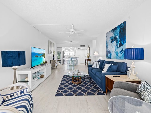 3212 S Ocean Boulevard 404-A, Highland Beach, FL 33487