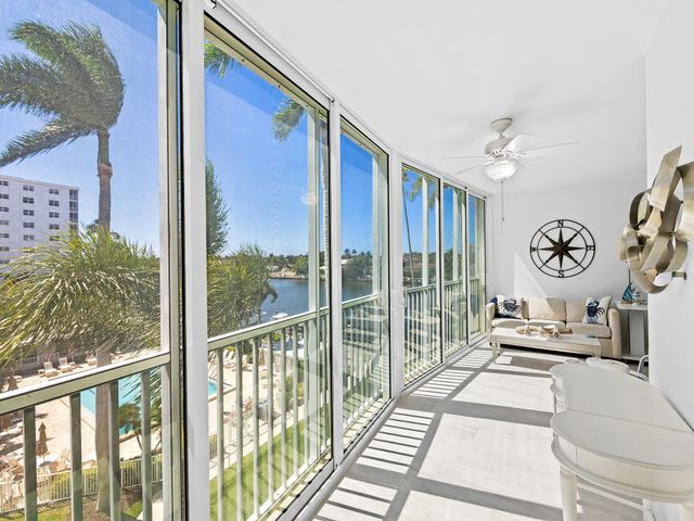 3212 S Ocean Boulevard 404-A, Highland Beach, FL 33487