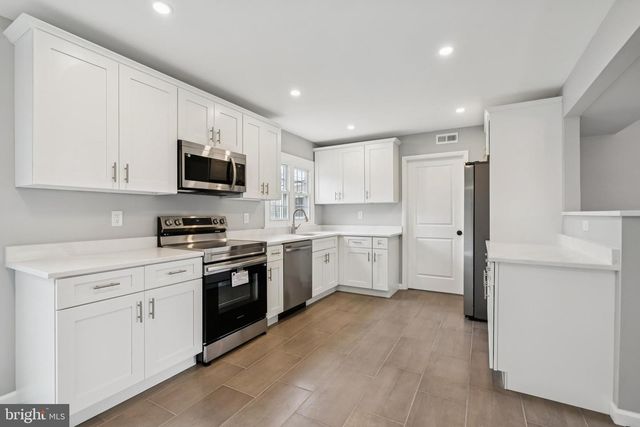 11 BUCKEYE LN, Willingboro, NJ 08046