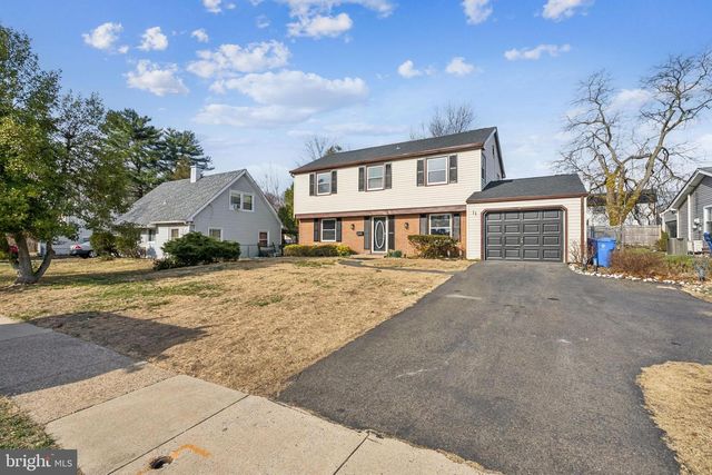 11 BUCKEYE LN, Willingboro, NJ 08046