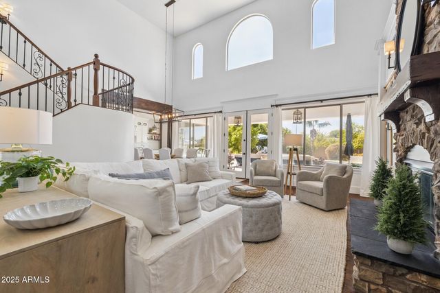 3233 E INDIGO Circle, Mesa, AZ 85213