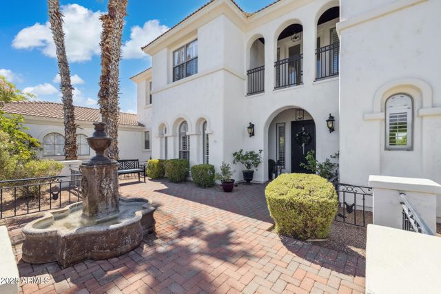 3233 E INDIGO Circle, Mesa, AZ 85213