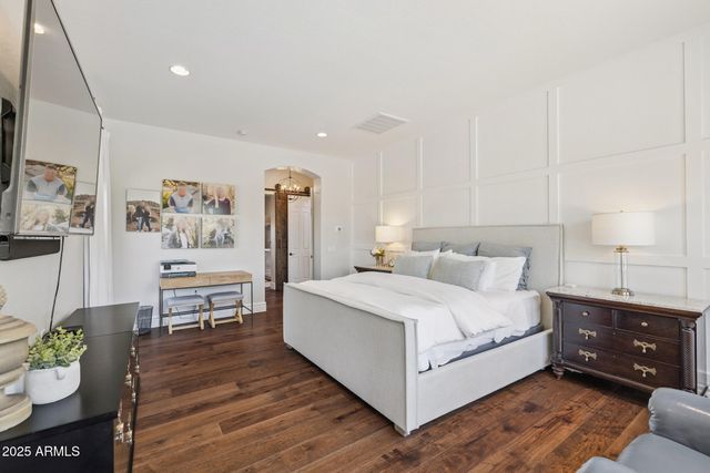 3233 E INDIGO Circle, Mesa, AZ 85213