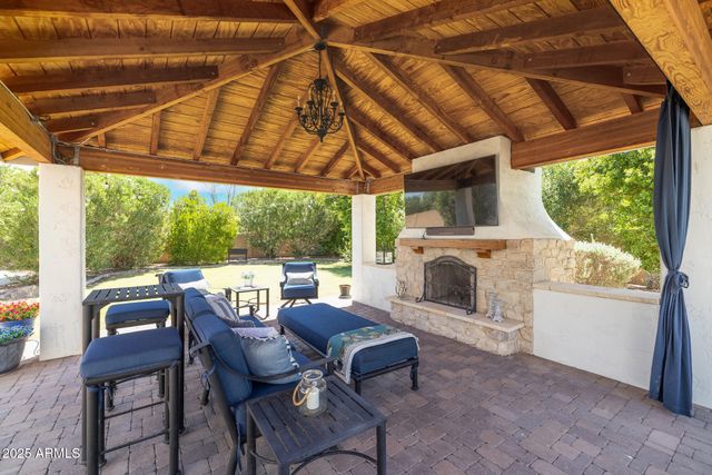 3233 E INDIGO Circle, Mesa, AZ 85213