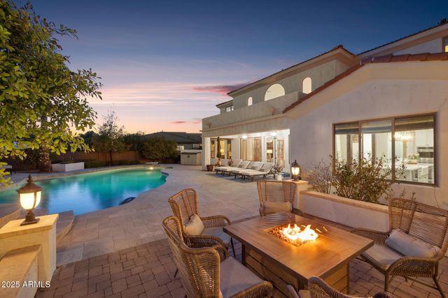 3233 E INDIGO Circle, Mesa, AZ 85213