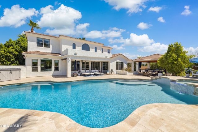 3233 E INDIGO Circle, Mesa, AZ 85213