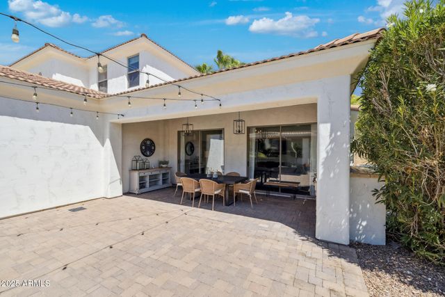 3233 E INDIGO Circle, Mesa, AZ 85213