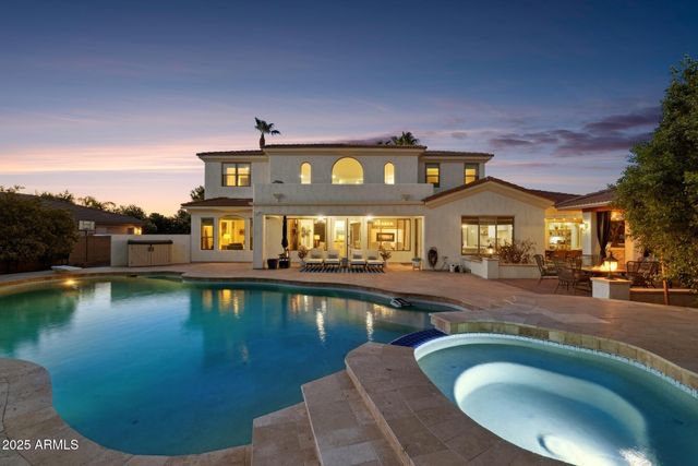 3233 E INDIGO Circle, Mesa, AZ 85213