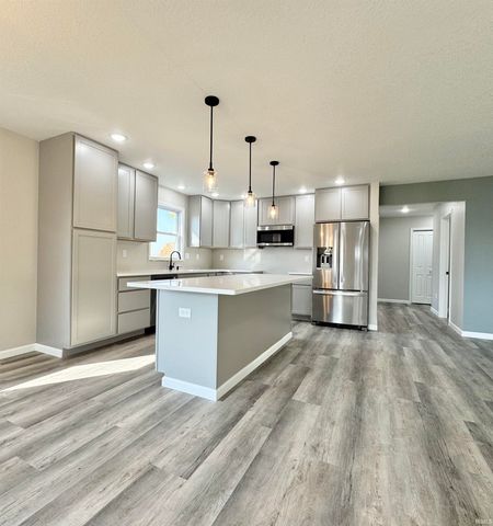 4202 Lexington Road, Logansport, IN 46947