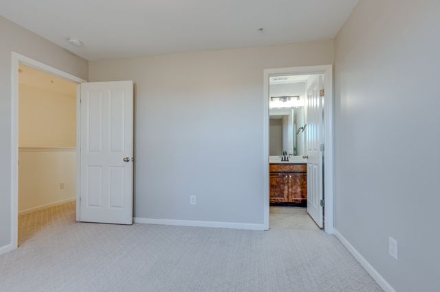 304 Oldbury Ln, Spring Hill, TN 37174