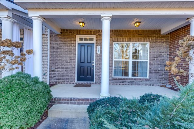 304 Oldbury Ln, Spring Hill, TN 37174