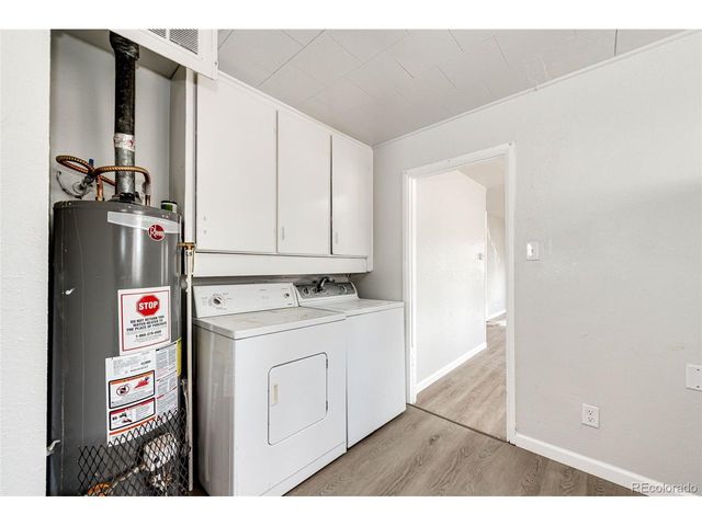 2050 S Irving St, Denver, CO 80219