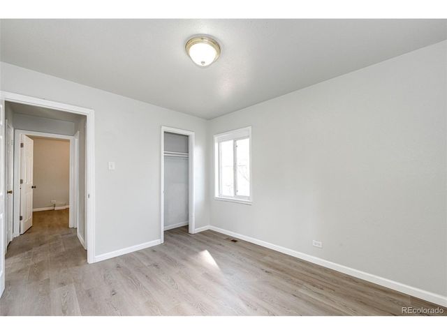 2050 S Irving St, Denver, CO 80219