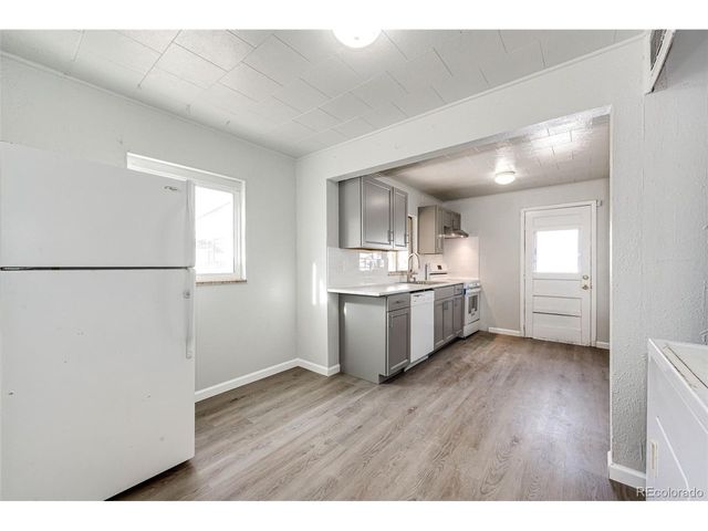 2050 S Irving St, Denver, CO 80219