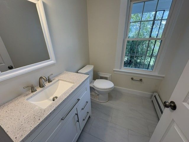 67 Aberdeen Street, West Warwick, RI 02893