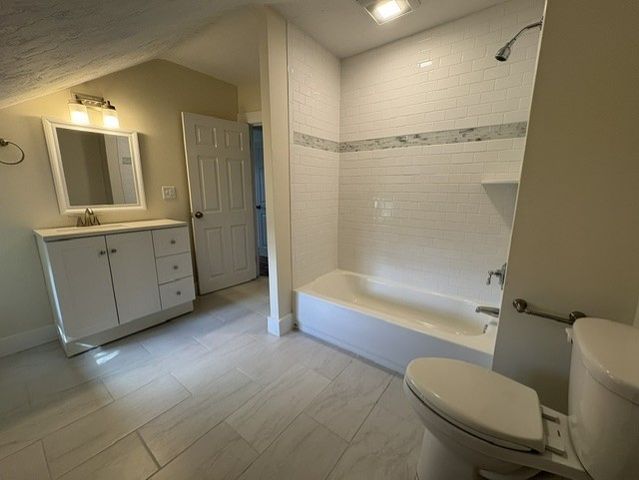 67 Aberdeen Street, West Warwick, RI 02893