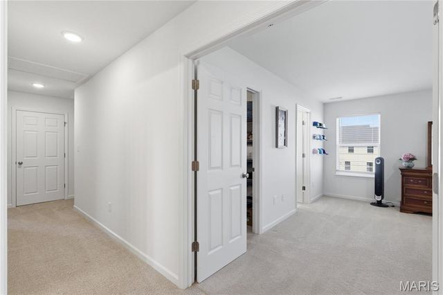 730 Palisades Drive, St Charles, MO 63301