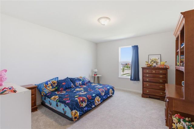 730 Palisades Drive, St Charles, MO 63301