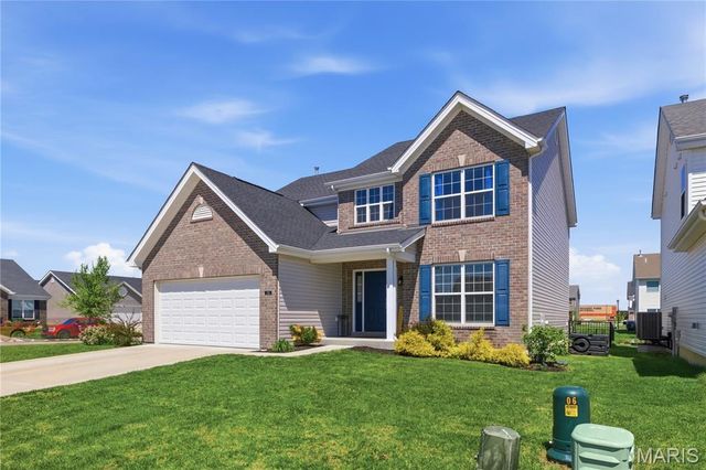 730 Palisades Drive, St Charles, MO 63301
