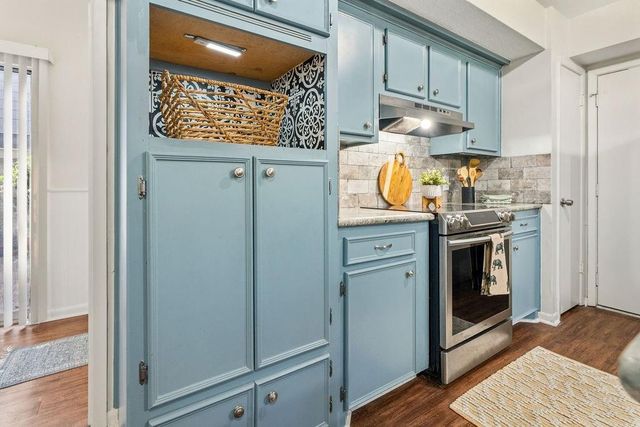 220 Any Way Street, Lake Jackson, TX 77566