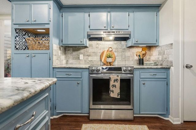 220 Any Way Street, Lake Jackson, TX 77566