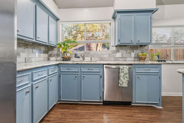 220 Any Way Street, Lake Jackson, TX 77566