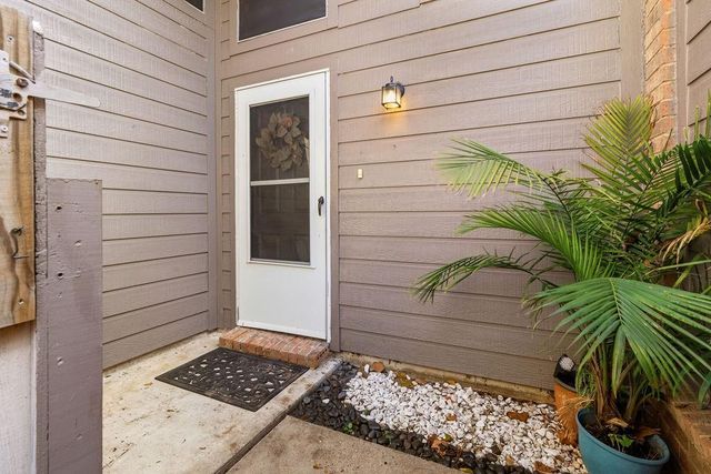 220 Any Way Street, Lake Jackson, TX 77566