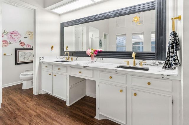 220 Any Way Street, Lake Jackson, TX 77566