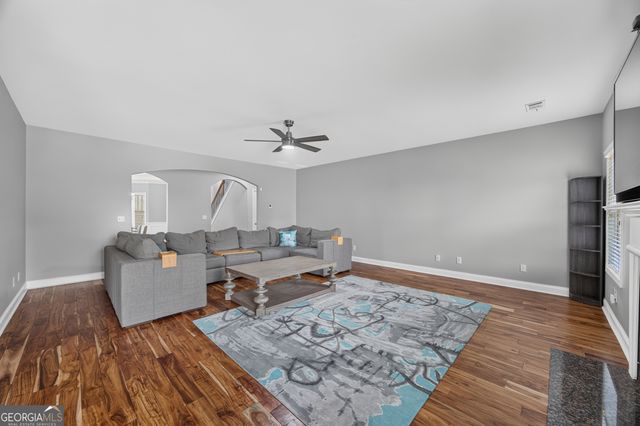 3831 Lake Haven Way, Atlanta, GA 30349