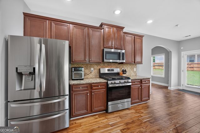 3831 Lake Haven Way, Atlanta, GA 30349