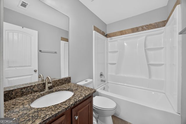 3831 Lake Haven Way, Atlanta, GA 30349