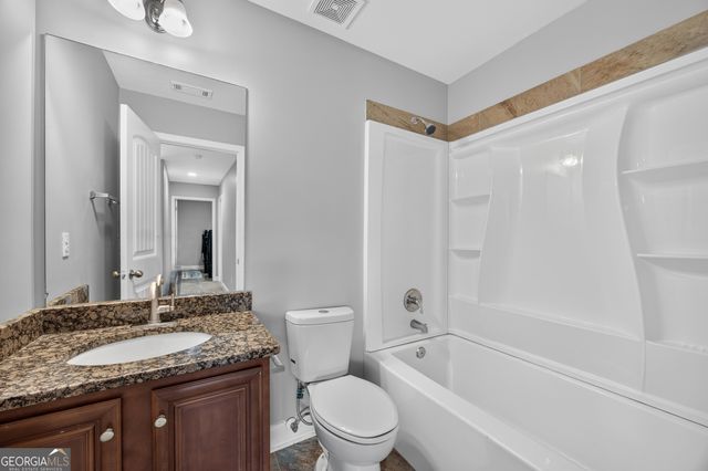 3831 Lake Haven Way, Atlanta, GA 30349