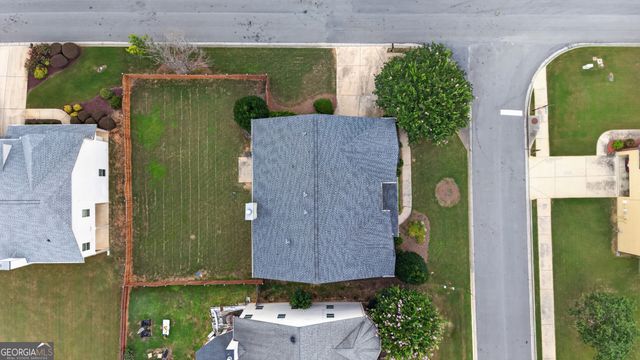 3831 Lake Haven Way, Atlanta, GA 30349