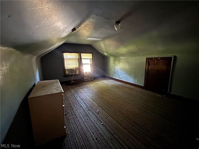 818 Euclid Avenue, Akron, OH 44307