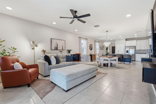 5059 BROMELIAD AVENUE, Wimauma, FL 33598