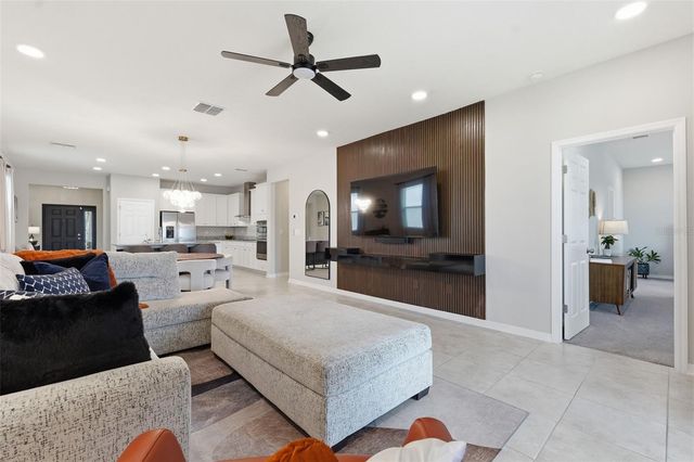 5059 BROMELIAD AVENUE, Wimauma, FL 33598