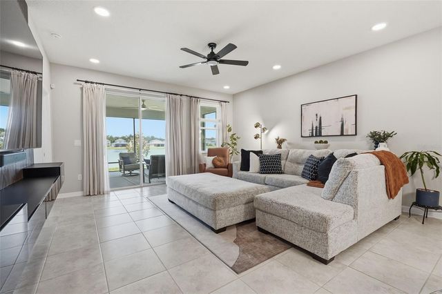 5059 BROMELIAD AVENUE, Wimauma, FL 33598