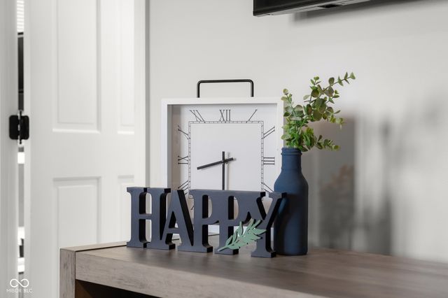 2917 Silver Fox Drive, Columbus, IN 47203