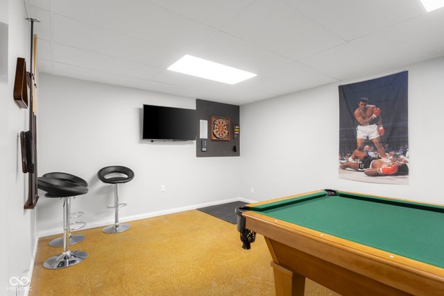 2917 Silver Fox Drive, Columbus, IN 47203