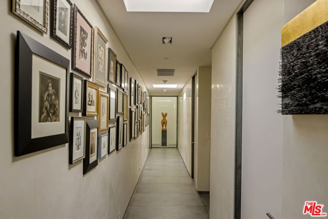 1087 Moraga Drive, Los Angeles, CA 90049